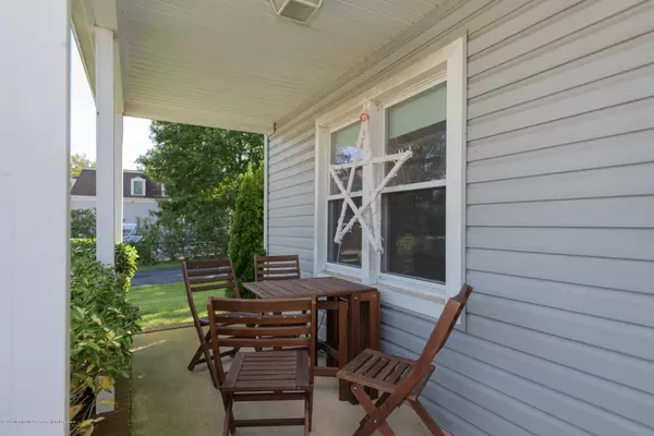 Rumson, NJ 07760,1 West Street