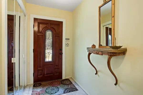 East Brunswick, NJ 08816,5 Glover Road