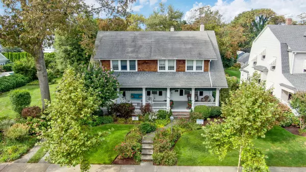 Spring Lake, NJ 07762,208 Tuttle Avenue