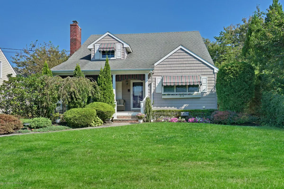 Spring Lake, NJ 07762,210 Atlantic Avenue