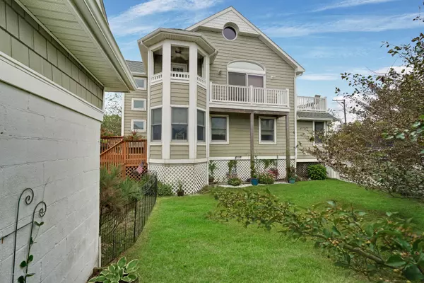 52 Channel Drive, Point Pleasant Beach, NJ 08742