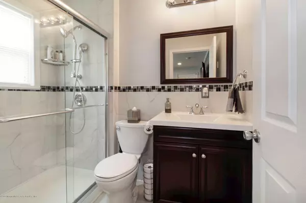 South Plainfield, NJ 07080,194 Zwolak Court