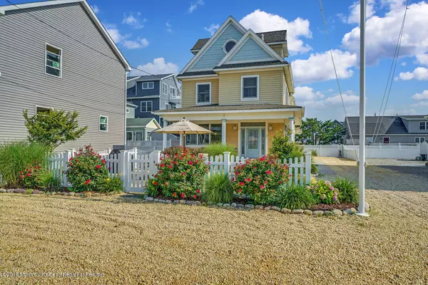 Ortley Beach, NJ 08751,10 4th Avenue #A