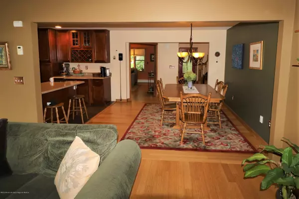 Lanoka Harbor, NJ 08734,233 N Quail Lane