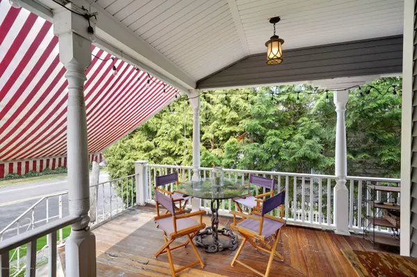 Atlantic Highlands, NJ 07716,74 Ocean Boulevard