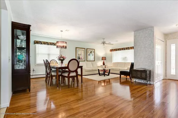 Toms River, NJ 08757,28 Noranda Street