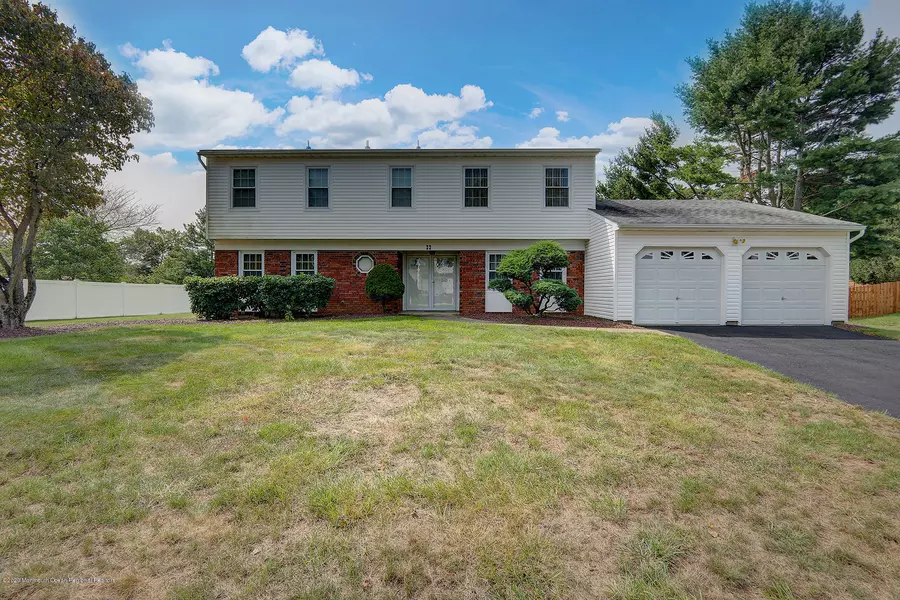 23 Pheasant Drive, Marlboro, NJ 07746