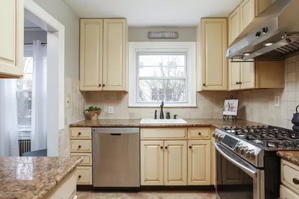 Fair Haven, NJ 07704,11 Forman Street