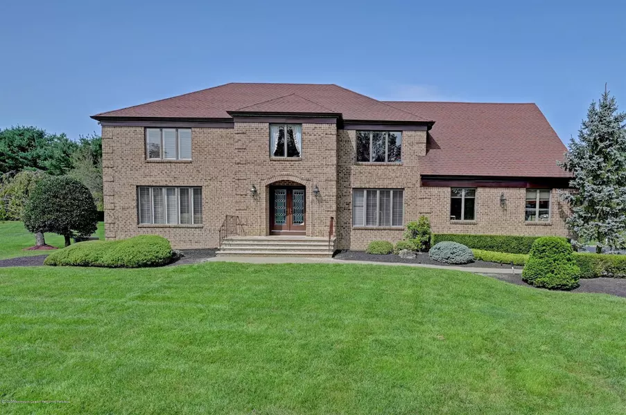 7 Eileen Lane, Marlboro, NJ 07746