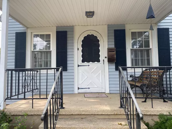 Eatontown, NJ 07724,1 Kremer Avenue