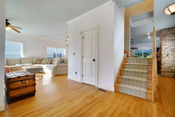 Fair Haven, NJ 07704,120 Lincoln Avenue