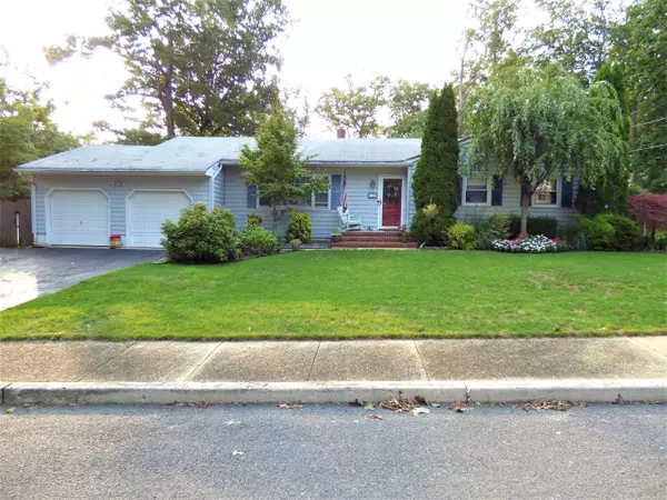 Eatontown, NJ 07724,46 Ruth Place