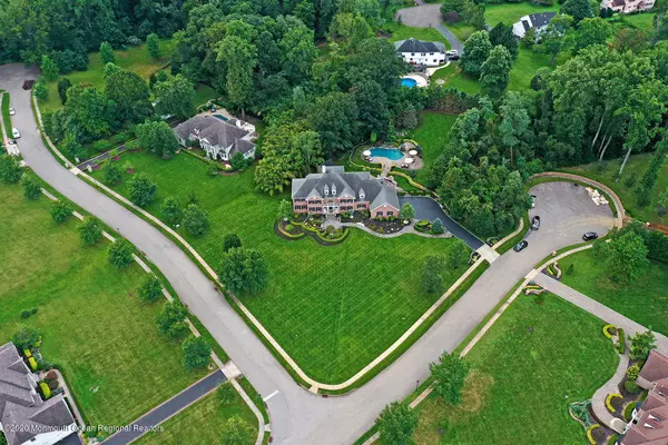 Manalapan, NJ 07726,9 Cozy Drive