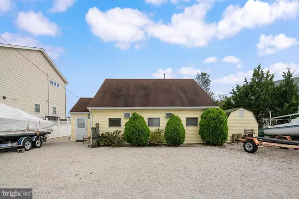 Stafford, NJ 08050,7 David Drive