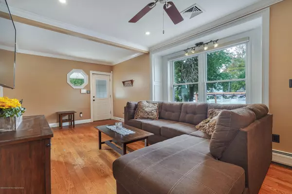 North Middletown, NJ 07748,60 Carter Avenue