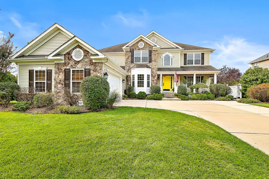 35 Hilltop Drive, Lanoka Harbor, NJ 08734