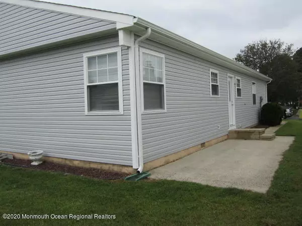 Toms River, NJ 08757,10 Mayaquez Lane