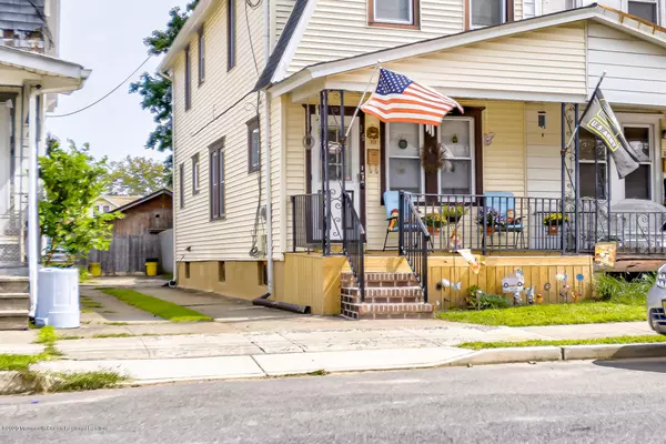 Hamilton, NJ 08629,16 Charlotte Avenue