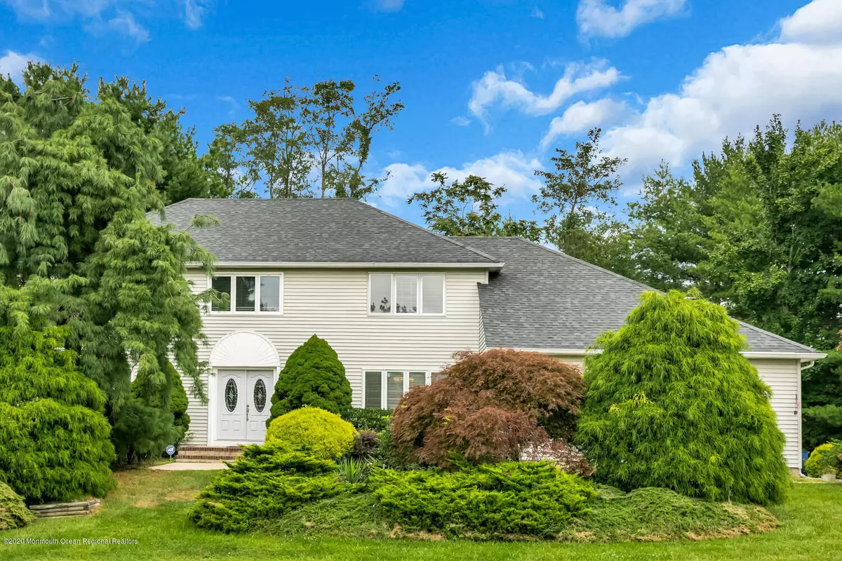 Morganville, NJ 07751,38 Knob Hill Road