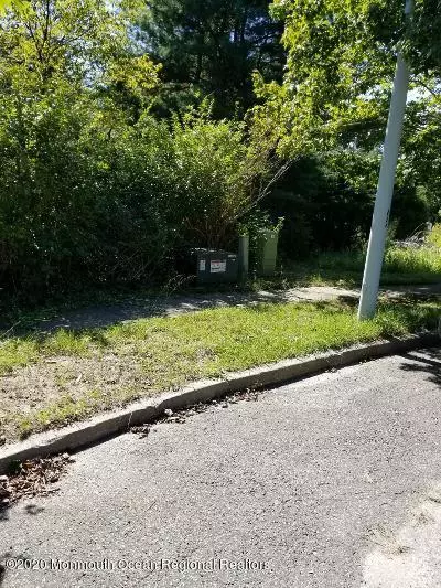 Manahawkin, NJ 08050,21 Colts Neck Road