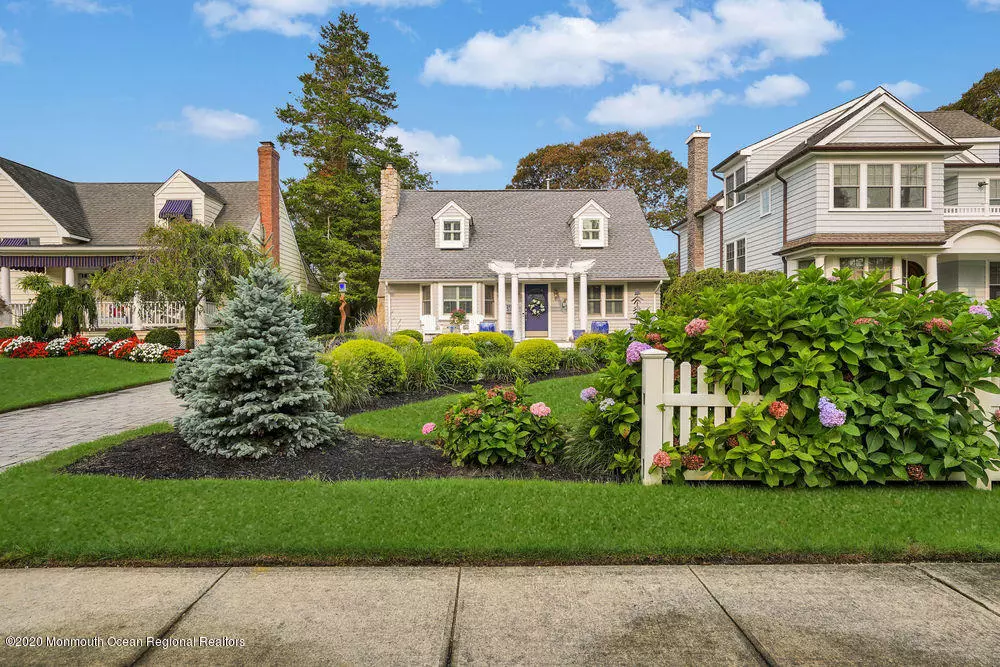 Sea Girt, NJ 08750,11 5th Avenue