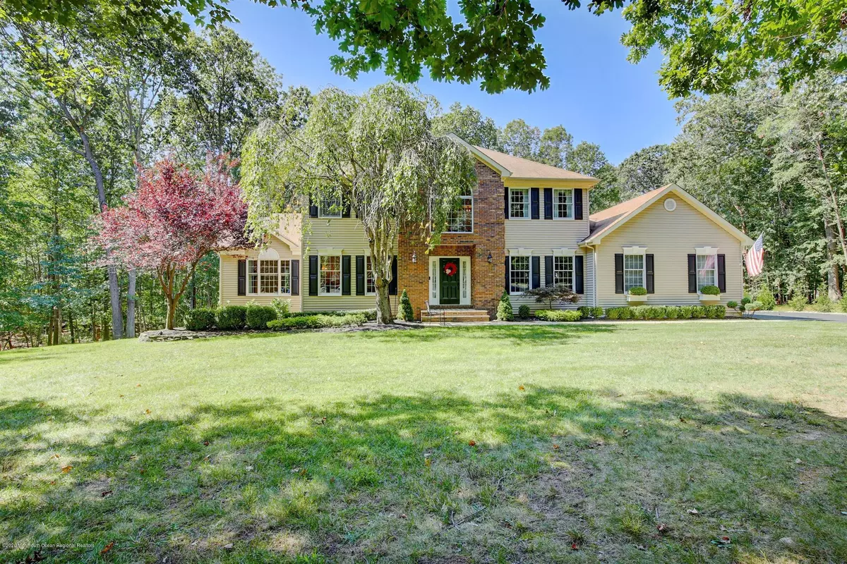 Millstone, NJ 08535,17 Ivy Court