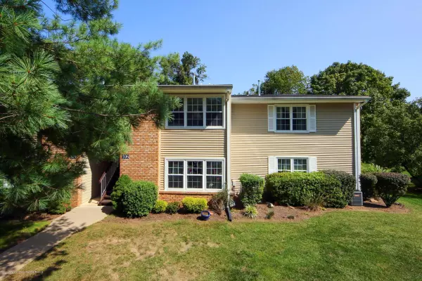 Red Bank, NJ 07701,108 Viburnum Terrace