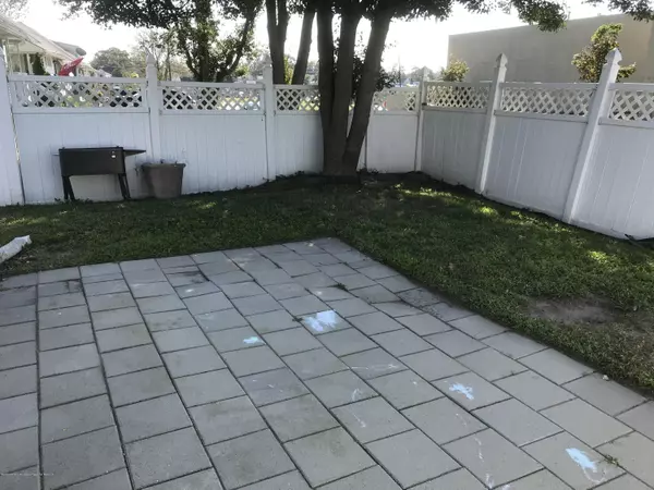 Neptune City, NJ 07753,85 5th Avenue
