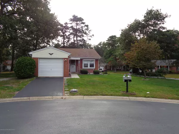 1 Bowie Place, Whiting, NJ 08759