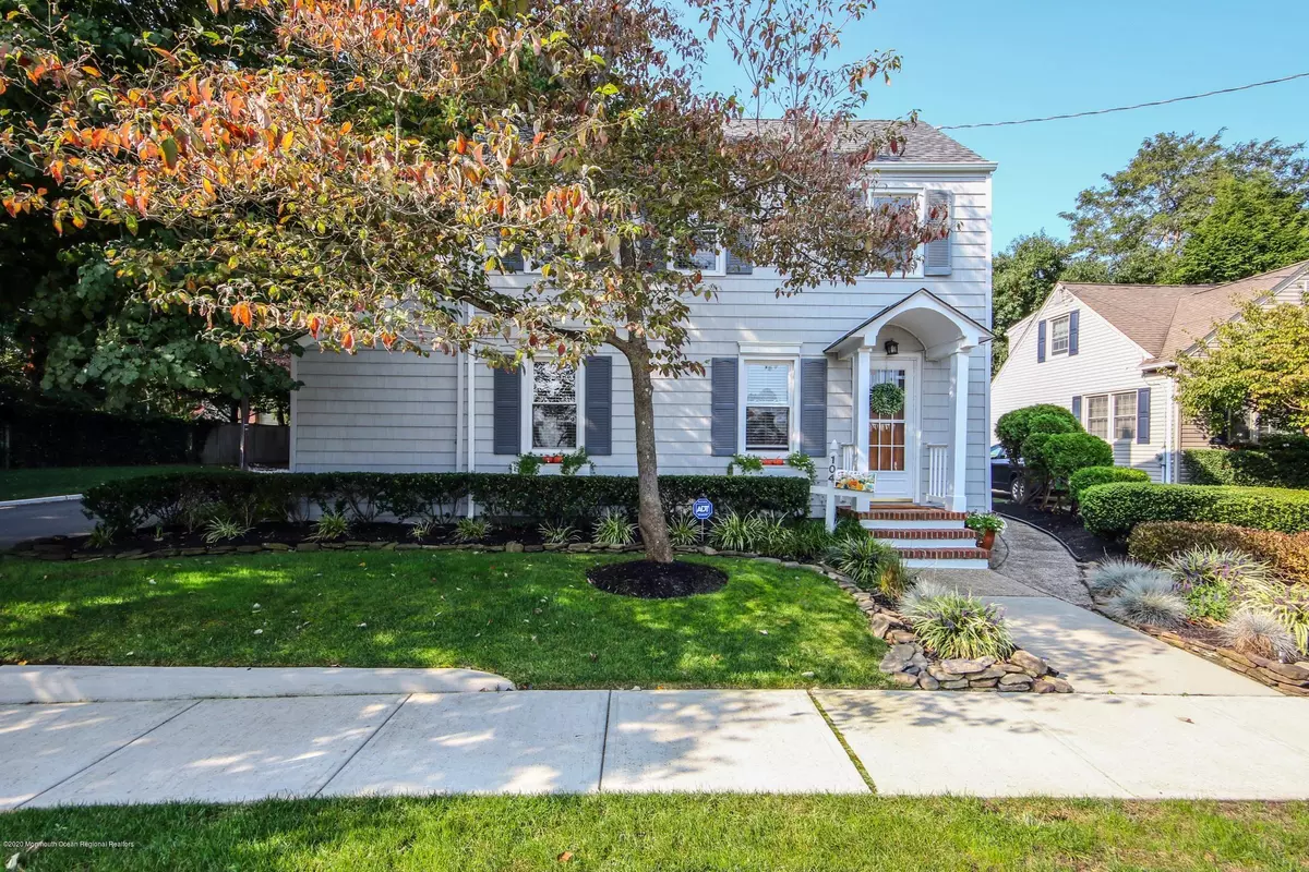 Rumson, NJ 07760,104 Washington Street