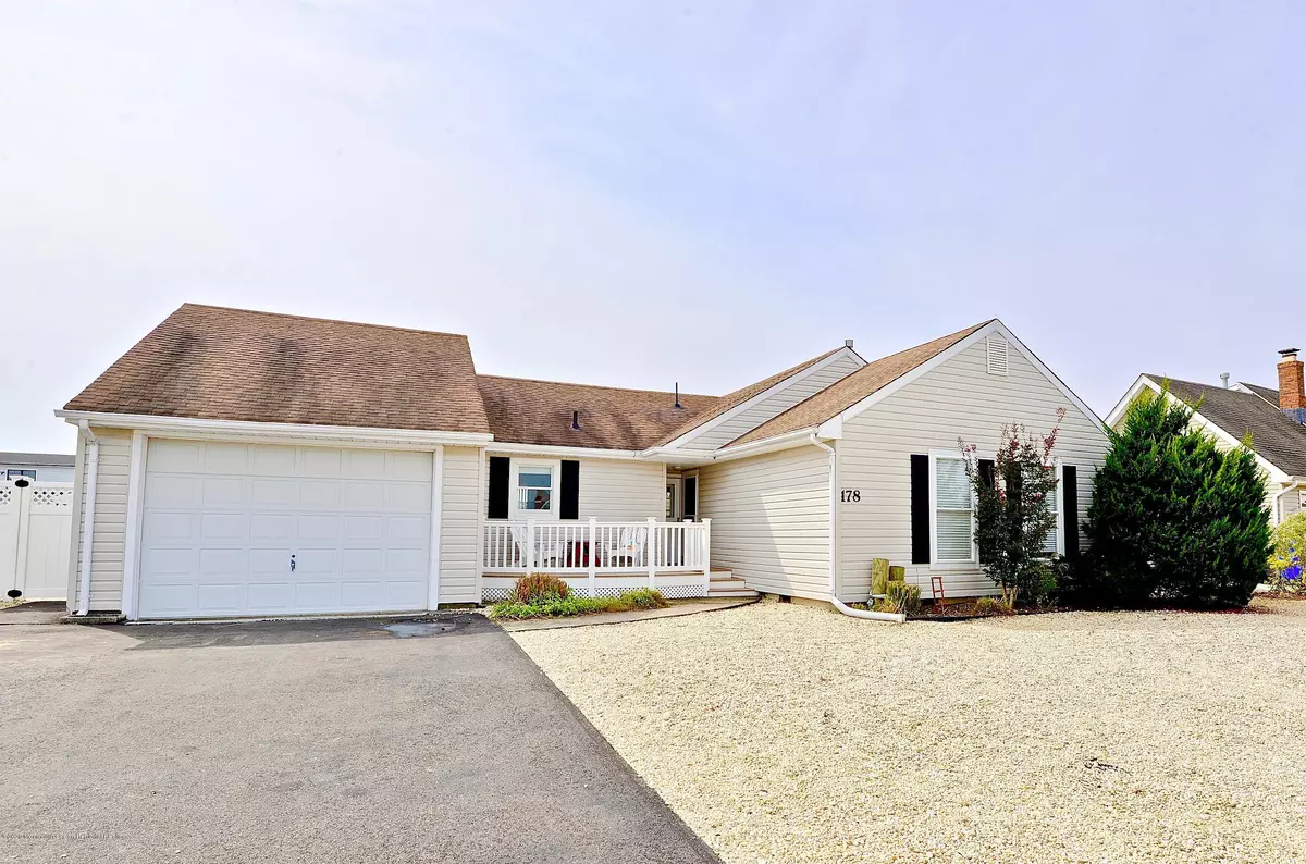 Manahawkin, NJ 08050,178 Eileen Lane