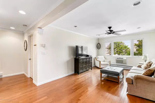 Belmar, NJ 07719,210 5th Avenue #28