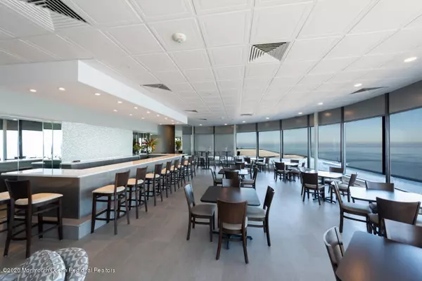 Highlands, NJ 07732,1 Scenic Drive #1105