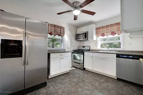 Lanoka Harbor, NJ 08734,919 Clairmore Avenue