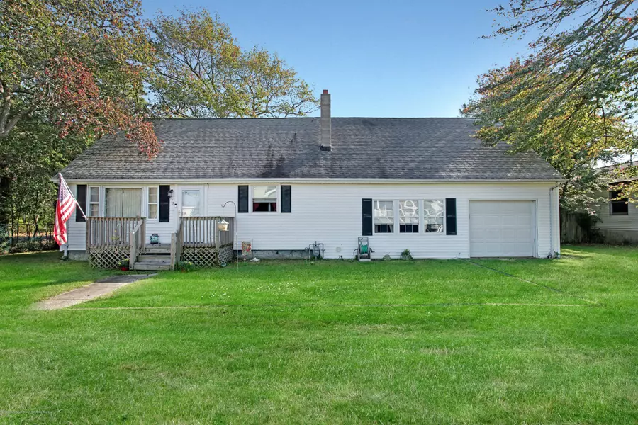 919 Clairmore Avenue, Lanoka Harbor, NJ 08734