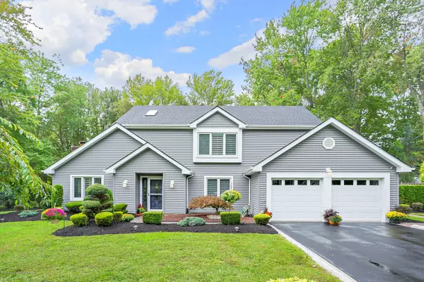 Matawan, NJ 07747,1 Grenoble Court