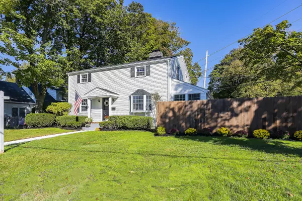 Little Silver, NJ 07739,210 Pinckney Road