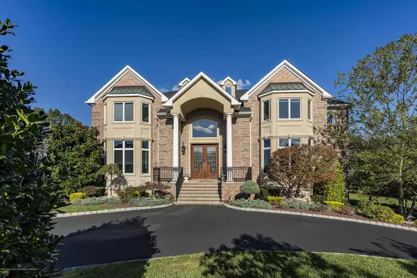 Marlboro, NJ 07746,15 Bennett Court