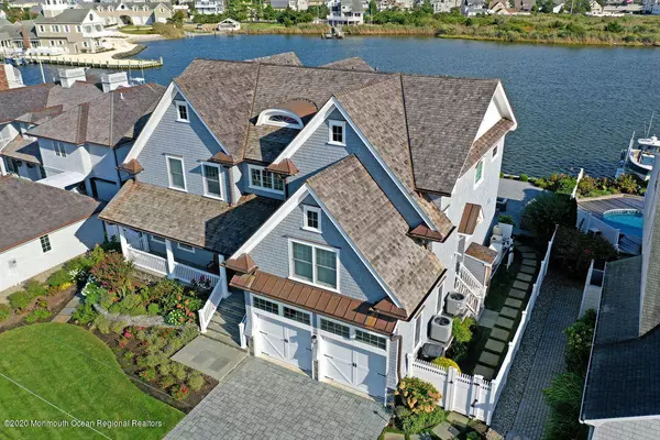 Mantoloking, NJ 08738,136 Squan Beach Drive