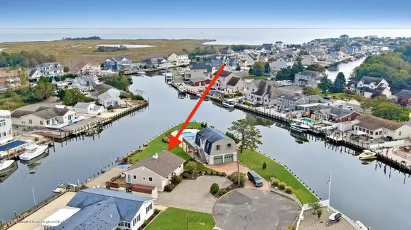 Lanoka Harbor, NJ 08734,1060 Bowsprit Point