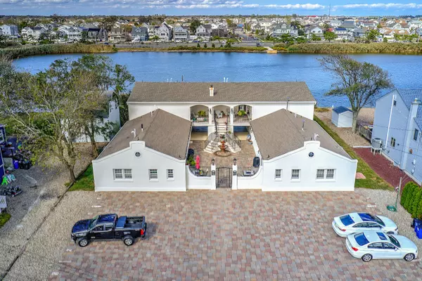 101 Trenton Avenue #1, Point Pleasant Beach, NJ 08742