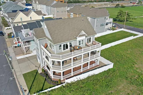 Long Branch, NJ 07740,21 Ocean Terrace