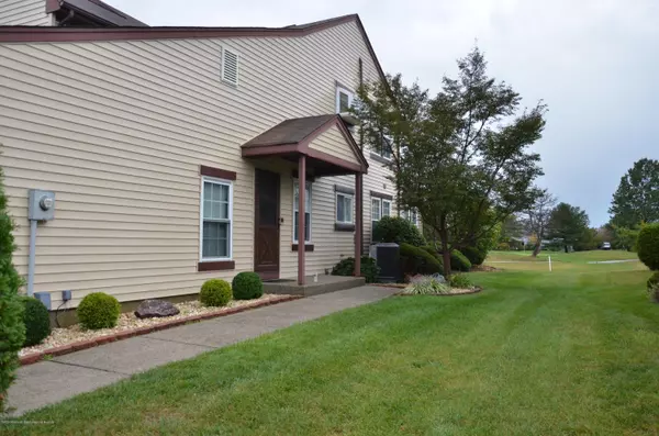 Monroe, NJ 08831,38 Daniel Webster Avenue #38C