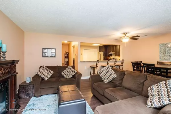 Tinton Falls, NJ 07712,35 Phoenix Court
