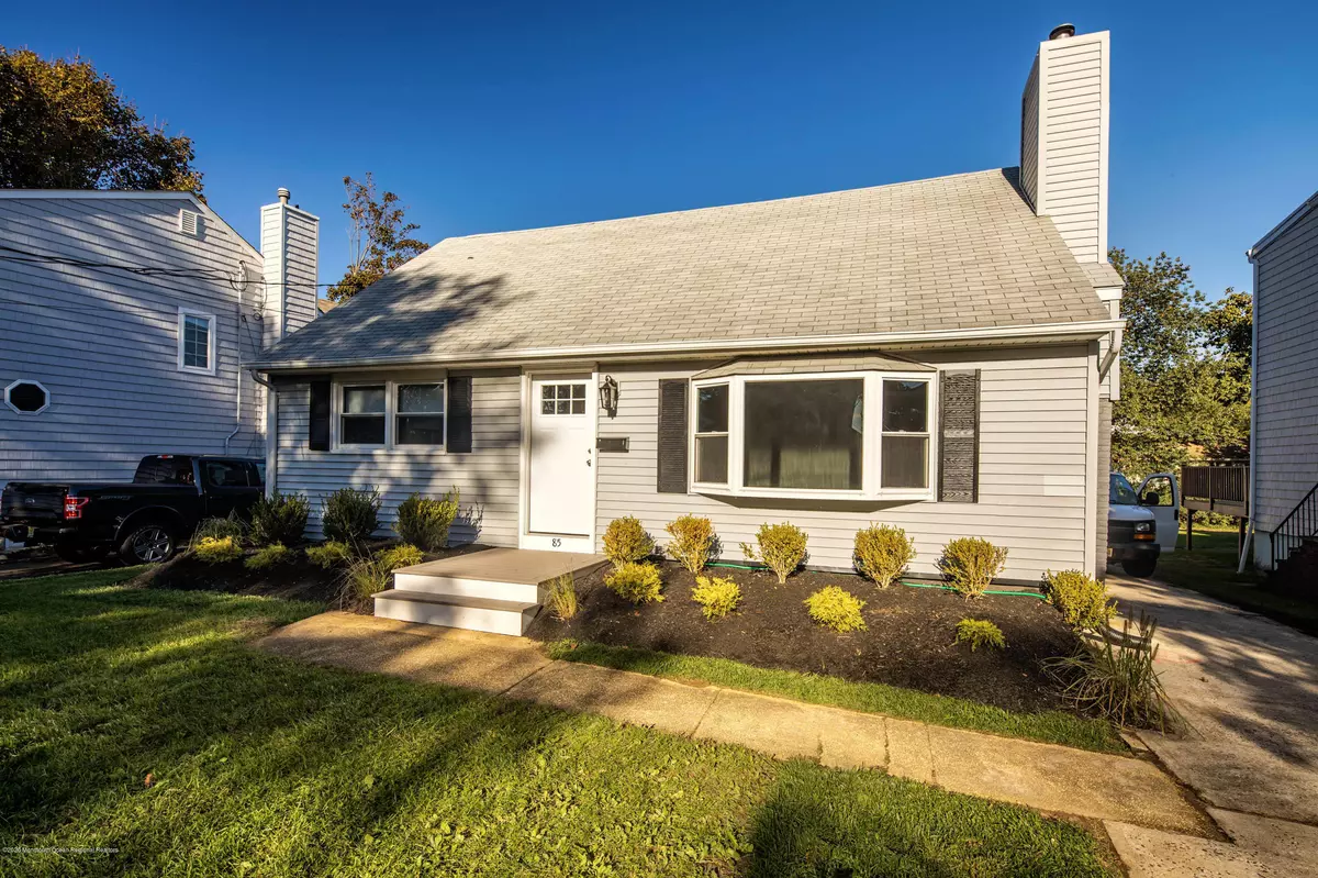 Rumson, NJ 07760,85 Avenue Of Two Rivers