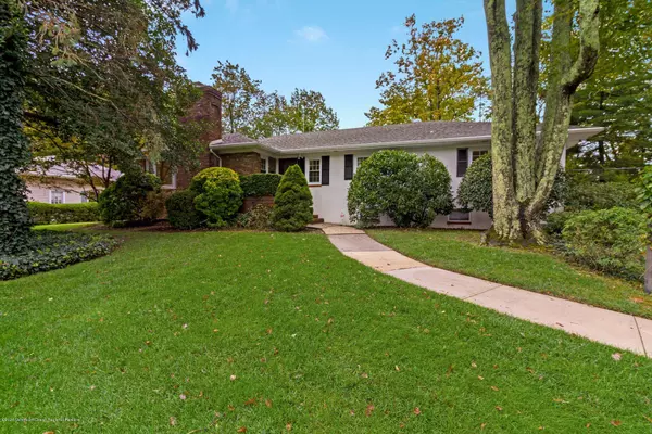 Pine Beach, NJ 08741,615 Linden Avenue