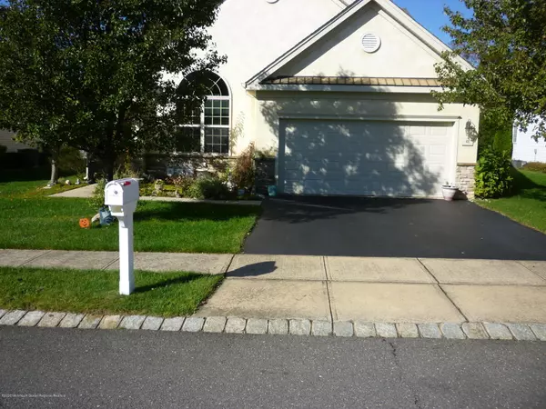 48 Hatteras Way, Barnegat, NJ 08005