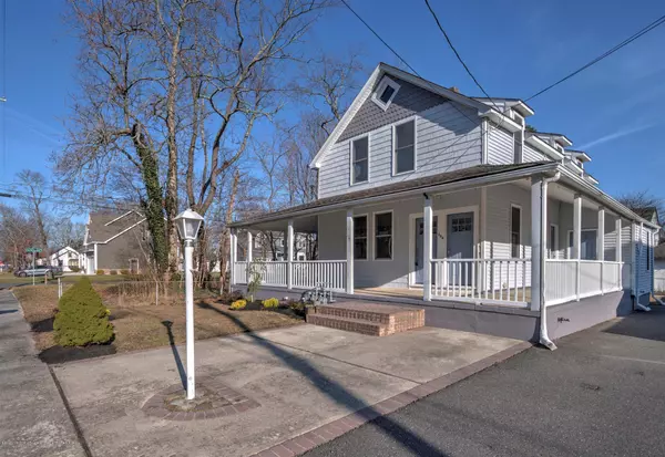 Pine Beach, NJ 08741,306 Henley Avenue