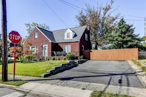 South Amboy, NJ 08879,304 4th Street