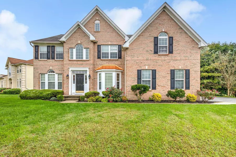 3 Jason Circle, Carneys Point, NJ 08069